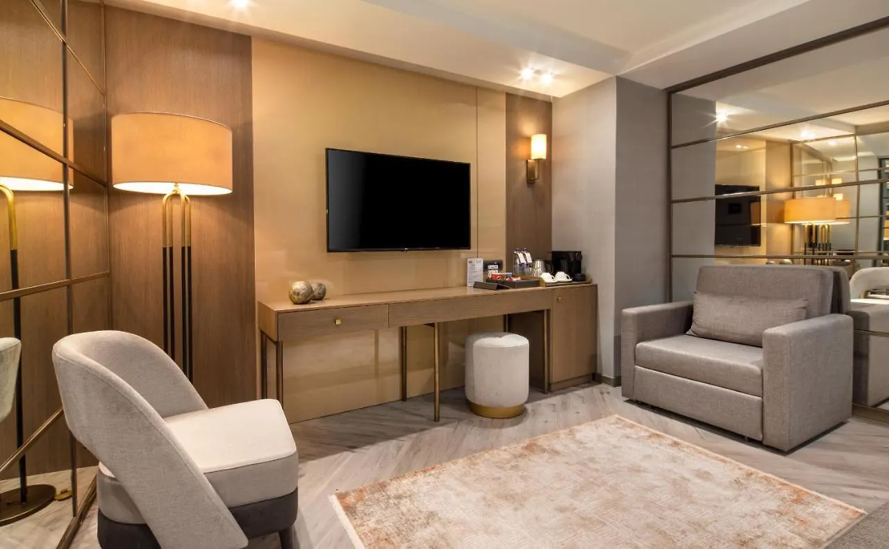 Mula Hotel Istambul 5*,  Turquia